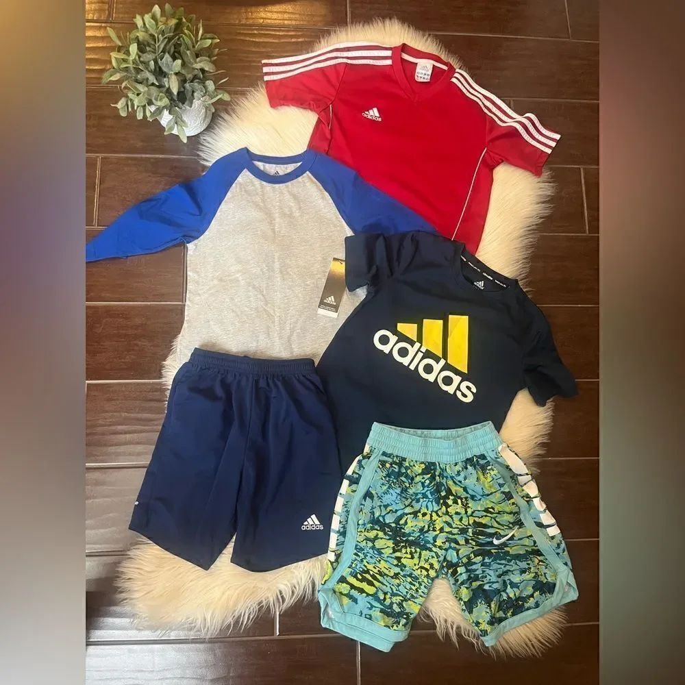 Adidas/Nike athletic bundle sz small